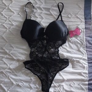 Black Lace Bra with Adjustable Straps